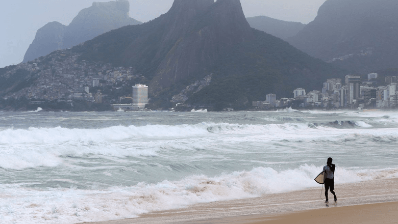 Ondas e ventos fortes no Rio de Janeiro