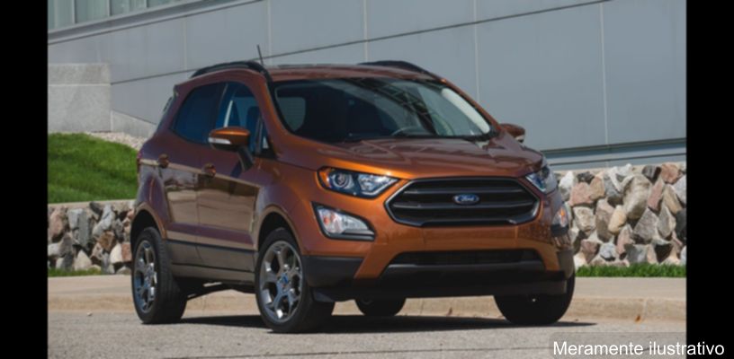 Ford Ecosport com a placa furtada