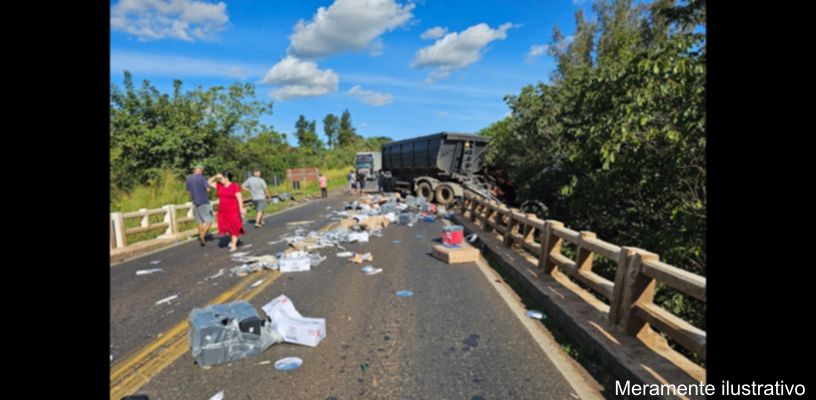 Acidente entre carro e caminhão em Faxinal
