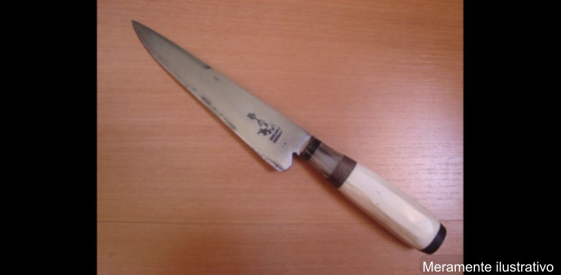 Homem preso com faca em Apucarana
